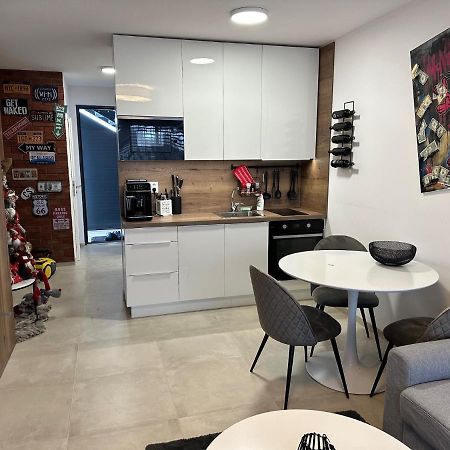 Apartman Dumbier Wellness Lägenhet Liptovský Mikuláš Exteriör bild