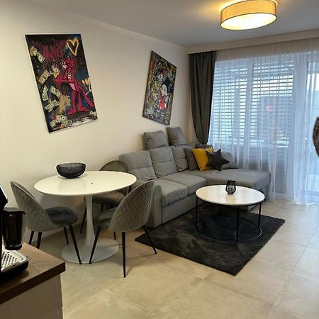 Apartman Dumbier Wellness Lägenhet Liptovský Mikuláš Exteriör bild