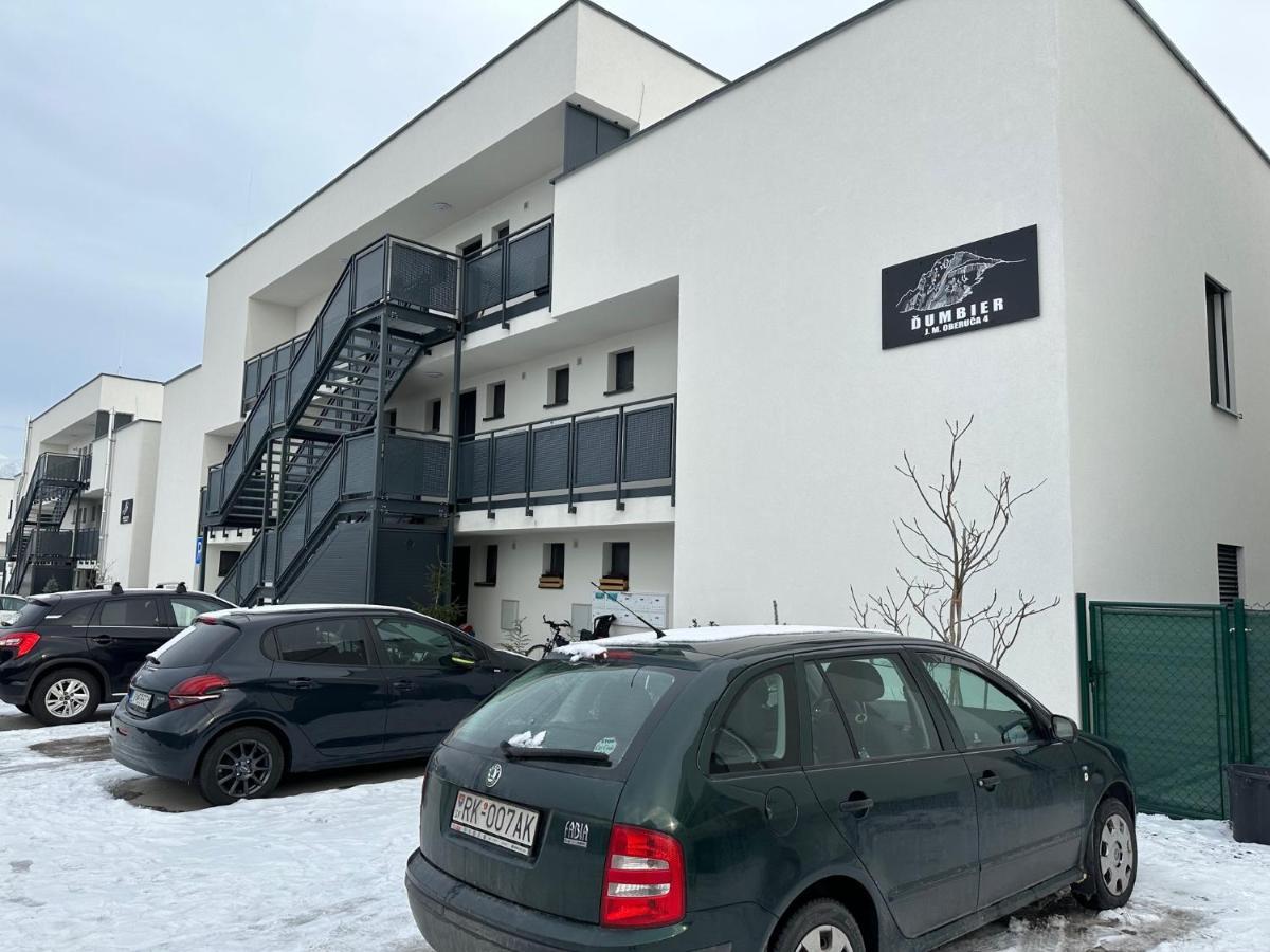Apartman Dumbier Wellness Lägenhet Liptovský Mikuláš Exteriör bild