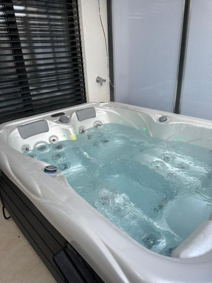 Apartman Dumbier Wellness Lägenhet Liptovský Mikuláš Exteriör bild